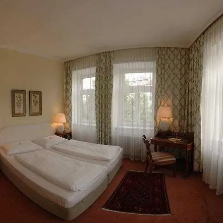 Vier Jahreszeiten Hotel Salzbourg